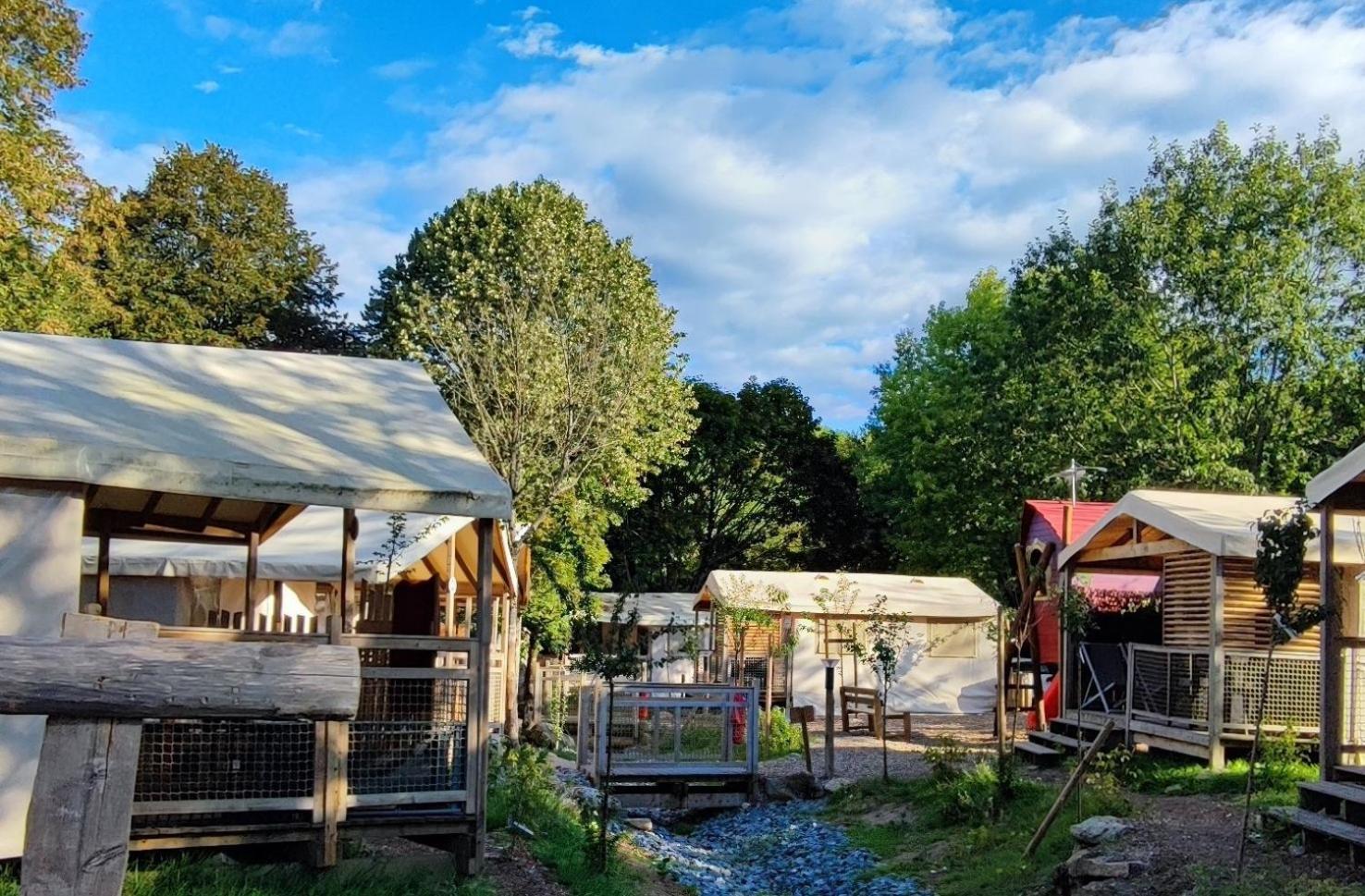 Hotel Camping Capfun La Breteche Les Épesses Exterior foto